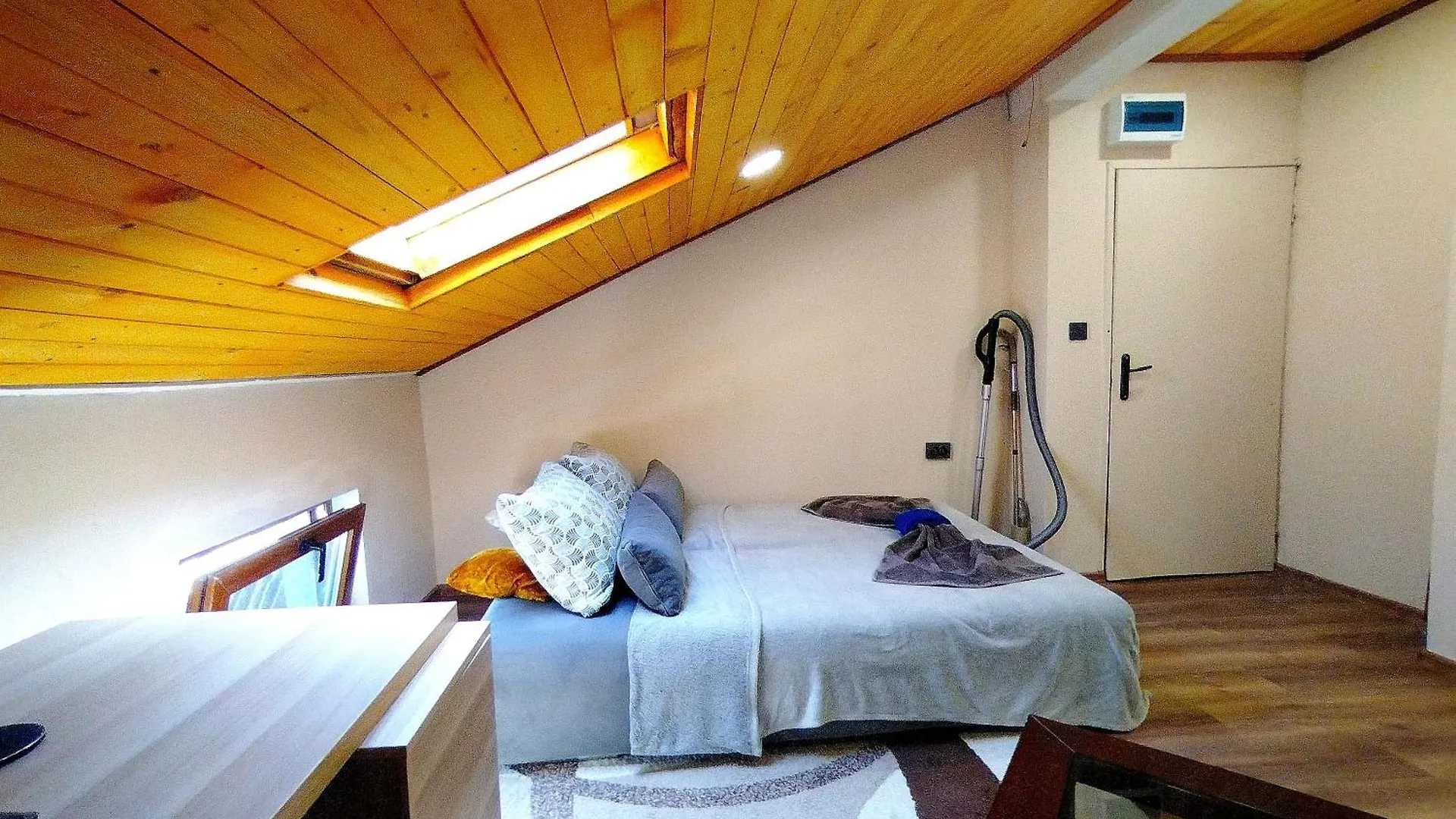 Low Budget Apartment With Breakfast #3 Varna